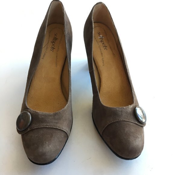 NEW Softspots Cate11 Suede Button Pumps Heel 11M - Picture 2 of 8